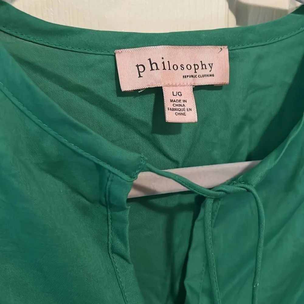 Philosophy Green Puff Sleeve Blouse - Picture 2 of 2